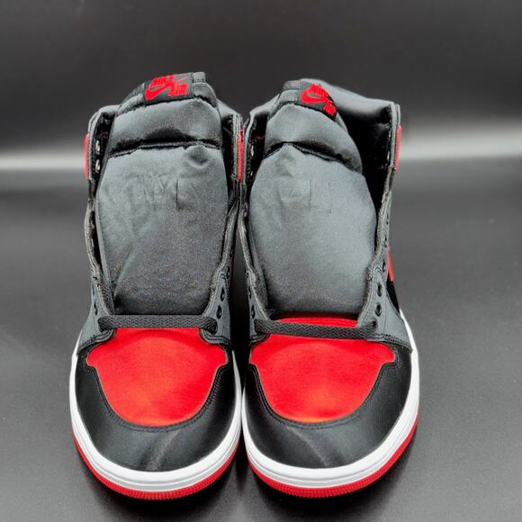 Jordan 1 Retro High Satin Banned - Picture 3 of 5